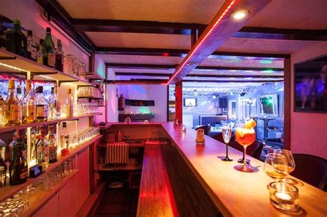 paareclubs|Über uns – Treff 83.